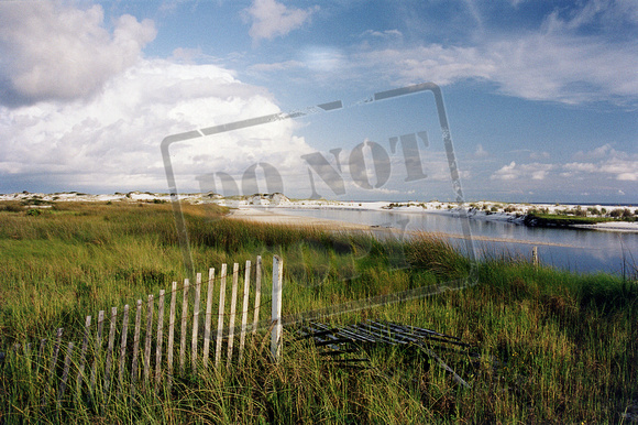 0196-FL-N   "Weathered Fence" (horizonal)
